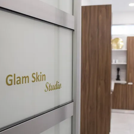 Glam Skin Апартаменты *